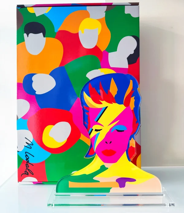 Be Heroes / Marco Lodola