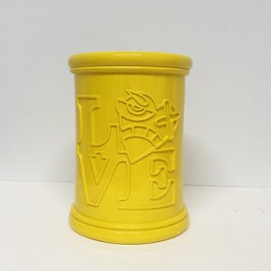 Un Chilo d' Amore Barattolo Giallo / Aleandro Roncara' - immagine 1