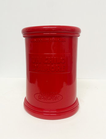 Un Chilo d' Amore Barattolo Rosso / Aleandro Roncara'