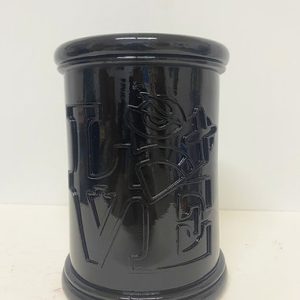 Un Chilo d' Amore Barattolo Nero / Aleandro Roncara' - immagine 1